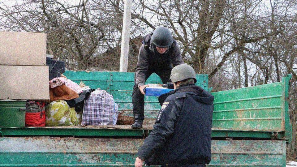 Із прикордонних селищ області планують вивезти 300 людей