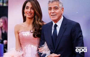 Джордж і Амаль Клуні виховують двох дітей