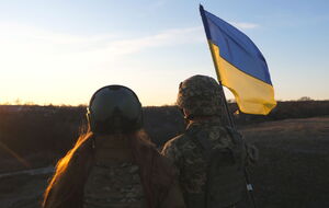 Захисники "Червоної калини" встановили український прапор у Родинському