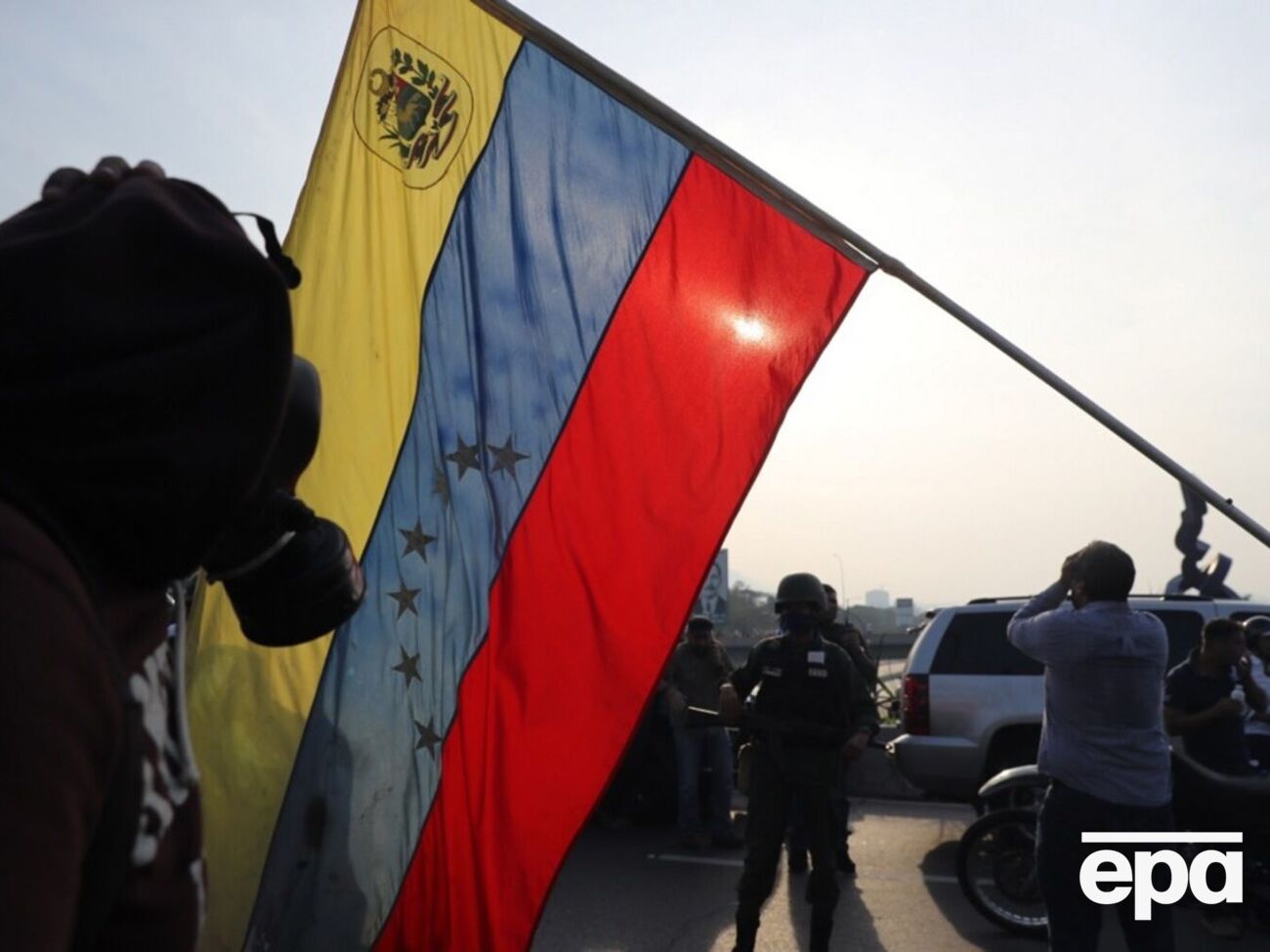 Удар США был направлен на отдаленный причал, который использовала венесуэльская преступная группировка, отмечает CNN