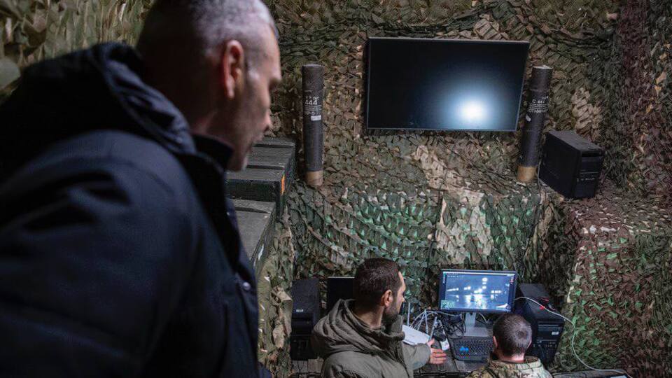 Кличко посетил школу операторов БПЛА Killhouse