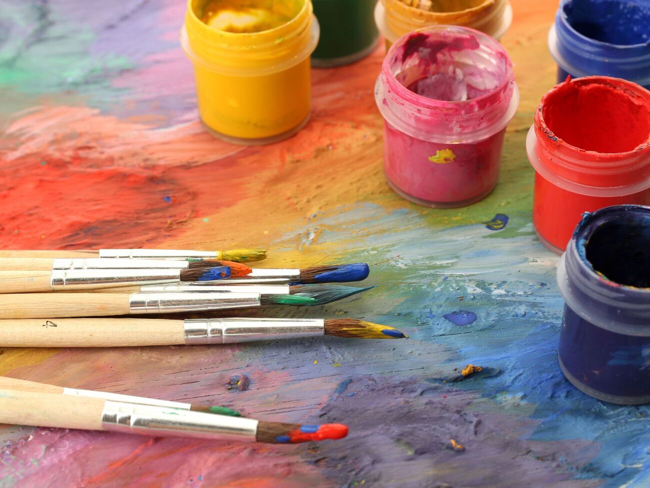 Чтобы объявить цвет года, Институт цвета каждый раз тщательно анализирует мировые тенденции