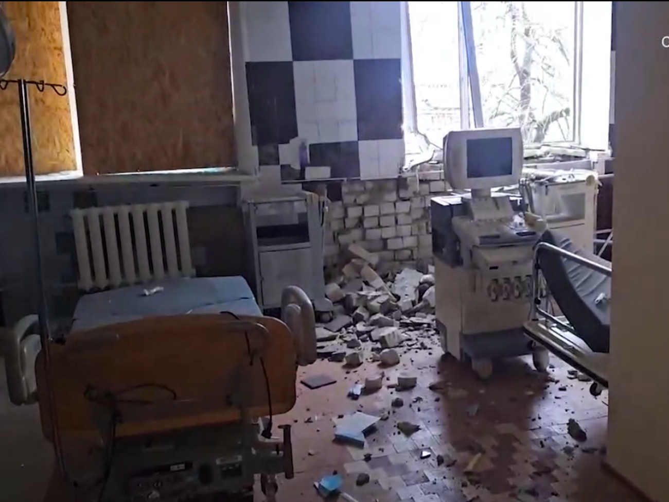 Під час обстрілу лікарі приймали пологи