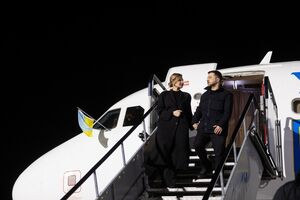 Зеленский прилетел в Дублин поздно вечером 1 декабря