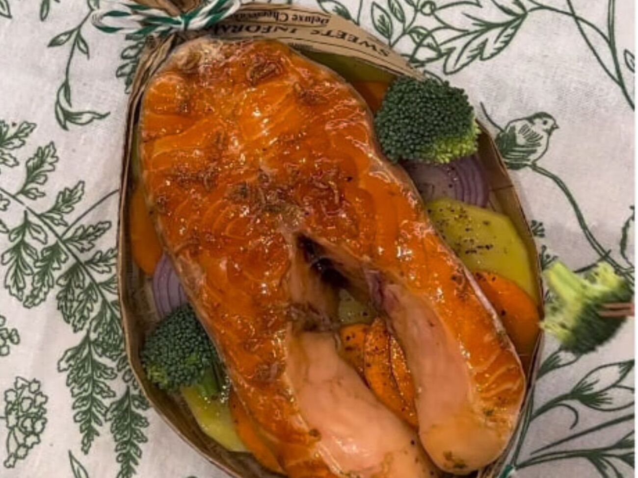 Перед приготуванням рибу потрібно замаринувати