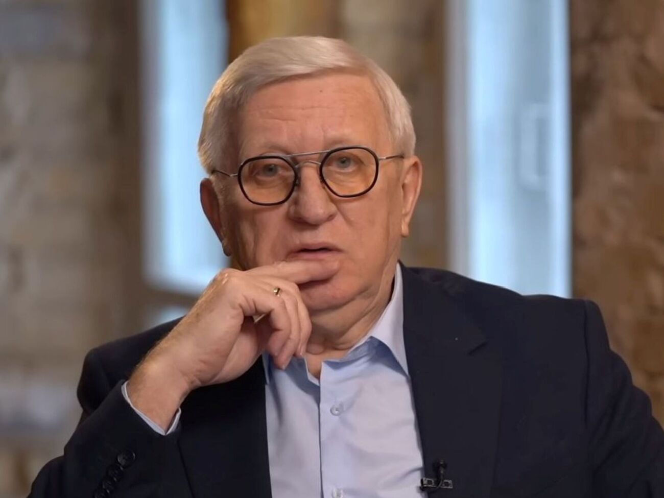 Горянский: Отель, где мы жили, они сразу сказали, что мы вам делаем несколько дней бесплатно