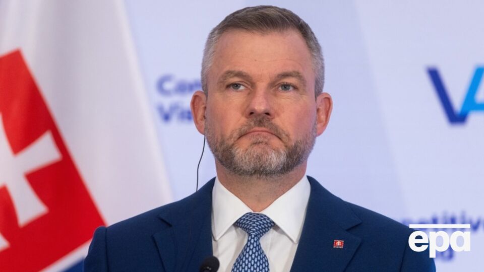 Пеллегріні вважає, що військова допомога Україні продовжить війну