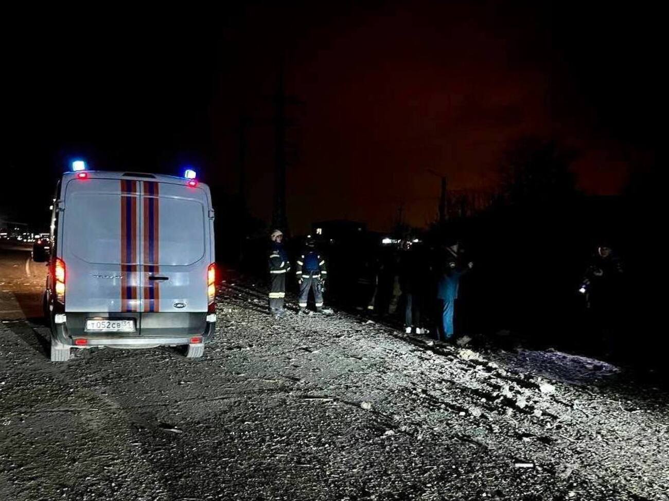 Паблики показали фото с места падения бомбы