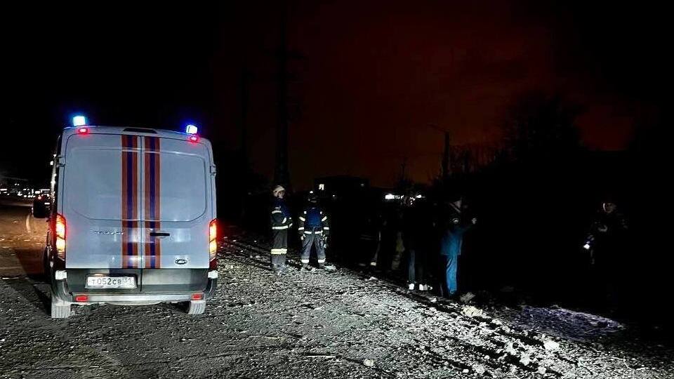 Паблики показали фото с места падения бомбы