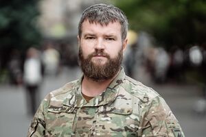 Украину Паламар защищает с 2014 года