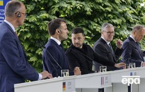 Нещодавно Туск їхав до Києва з лідерами Франції, Великобританії та ФРН, нагадав колишній прем'єр Польщі Міллер