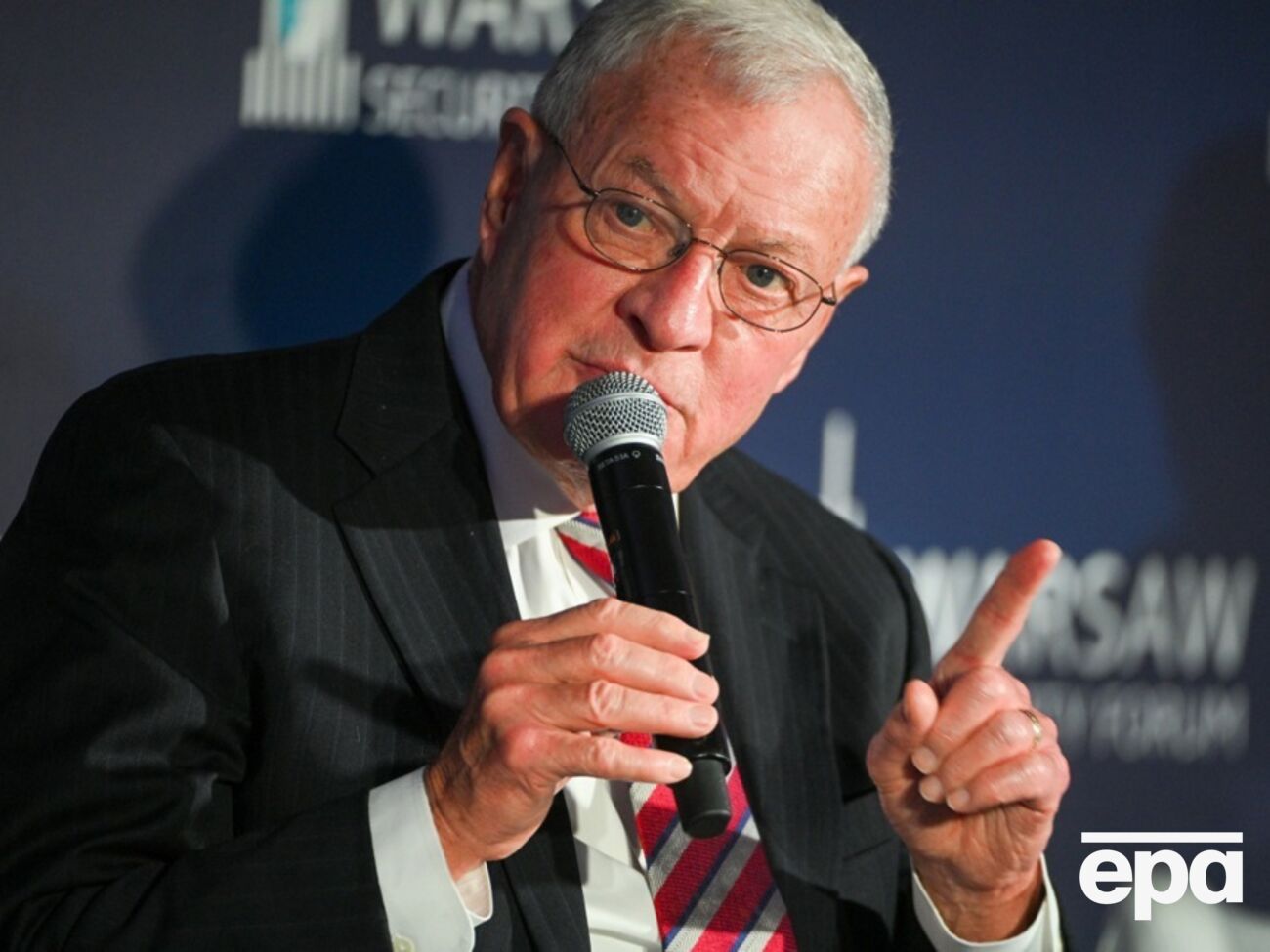 Україна й Росія разом втратили понад 2 млн людей у війні, зазначив Келлог