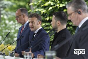Стармер, Макрон і Мерц вважають своїм головним завданням запобігти розколу між США і Європою, зазначило Bloomberg