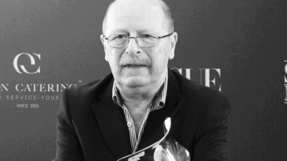 Криштофович був академіком Національної академії мистецтв України, заслуженим діячем мистецтв України