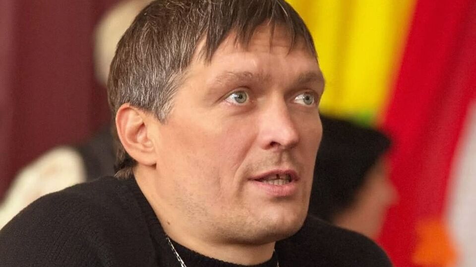 Усик: Треба менше допомагати людям, які вас про це не просять