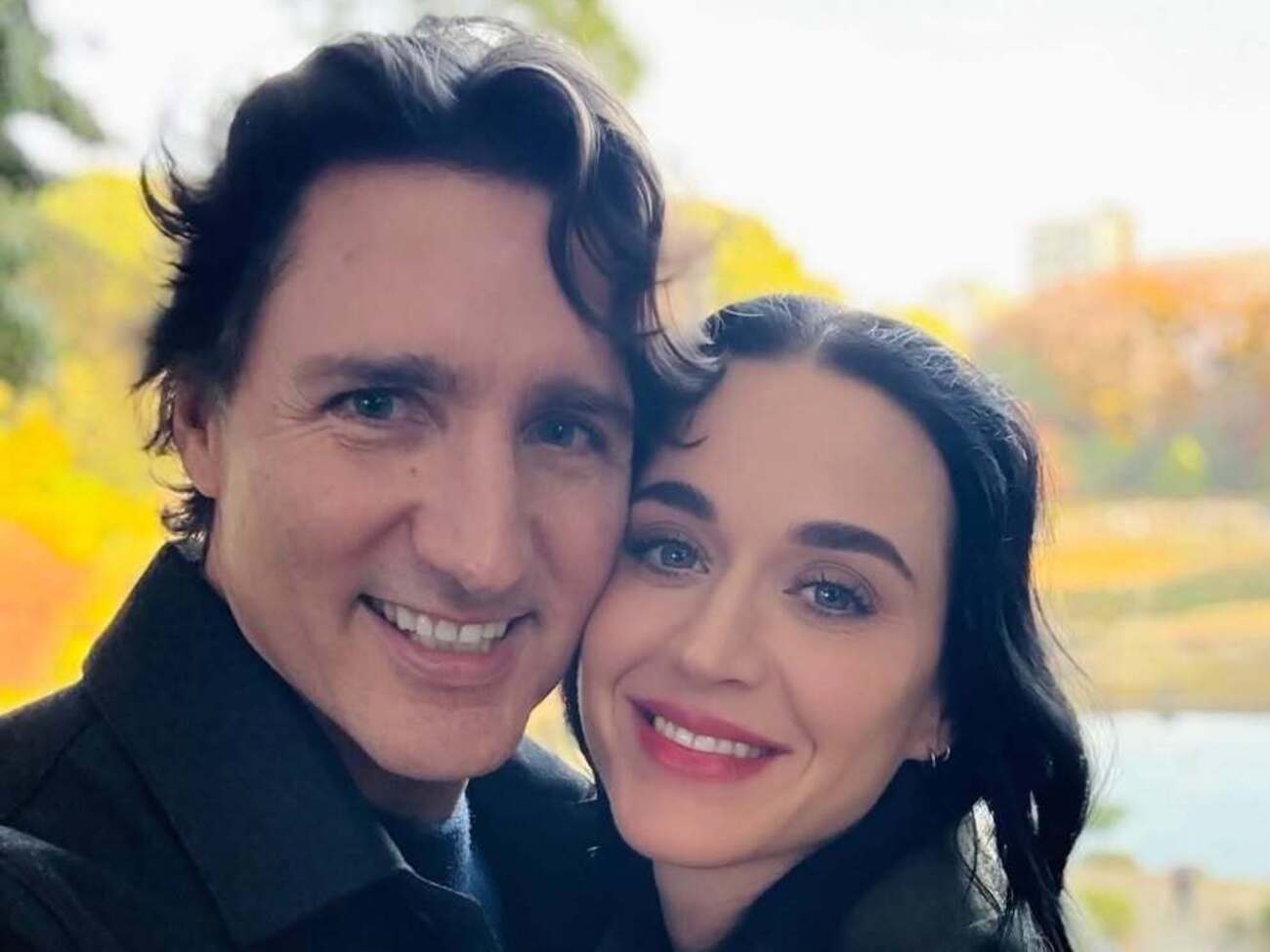 Трюдо й Перрі помітили наприкінці вересня на борту яхти біля берегів Санта-Барбари