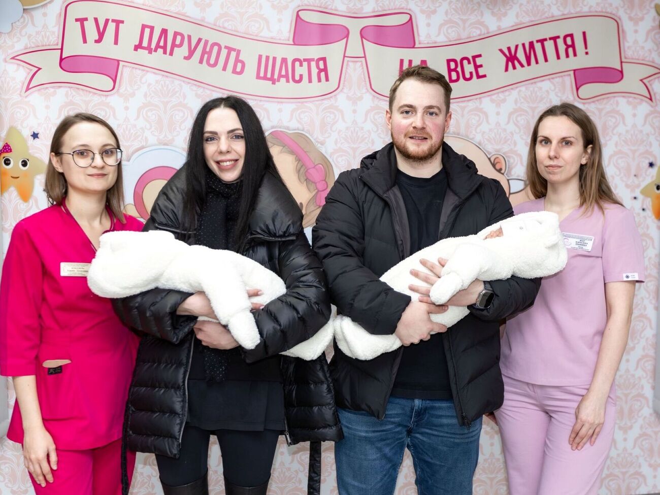 Sonya Kay не афишировала свою беременность, а также не говорила, что стала матерью