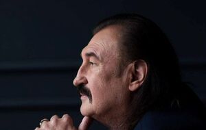 19 ноября на странице Гиги в Instagram появилась информация, что певец был срочно прооперирован