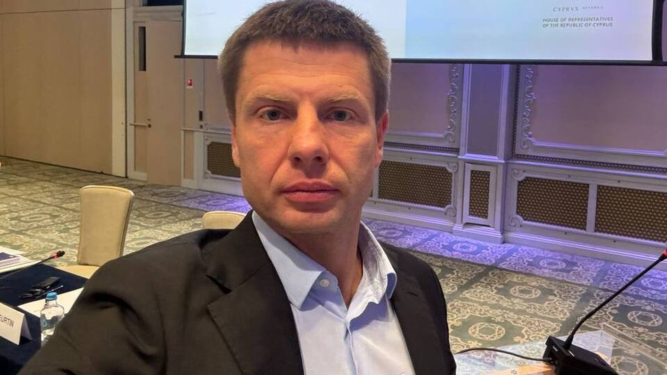 В Адміністрація морпортів, яка є головною держкомпанією в роботі українських портів, створюють "бекофіс", написав Гончаренко