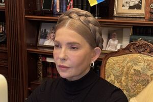 Тимошенко периодически экспериментирует с прическами