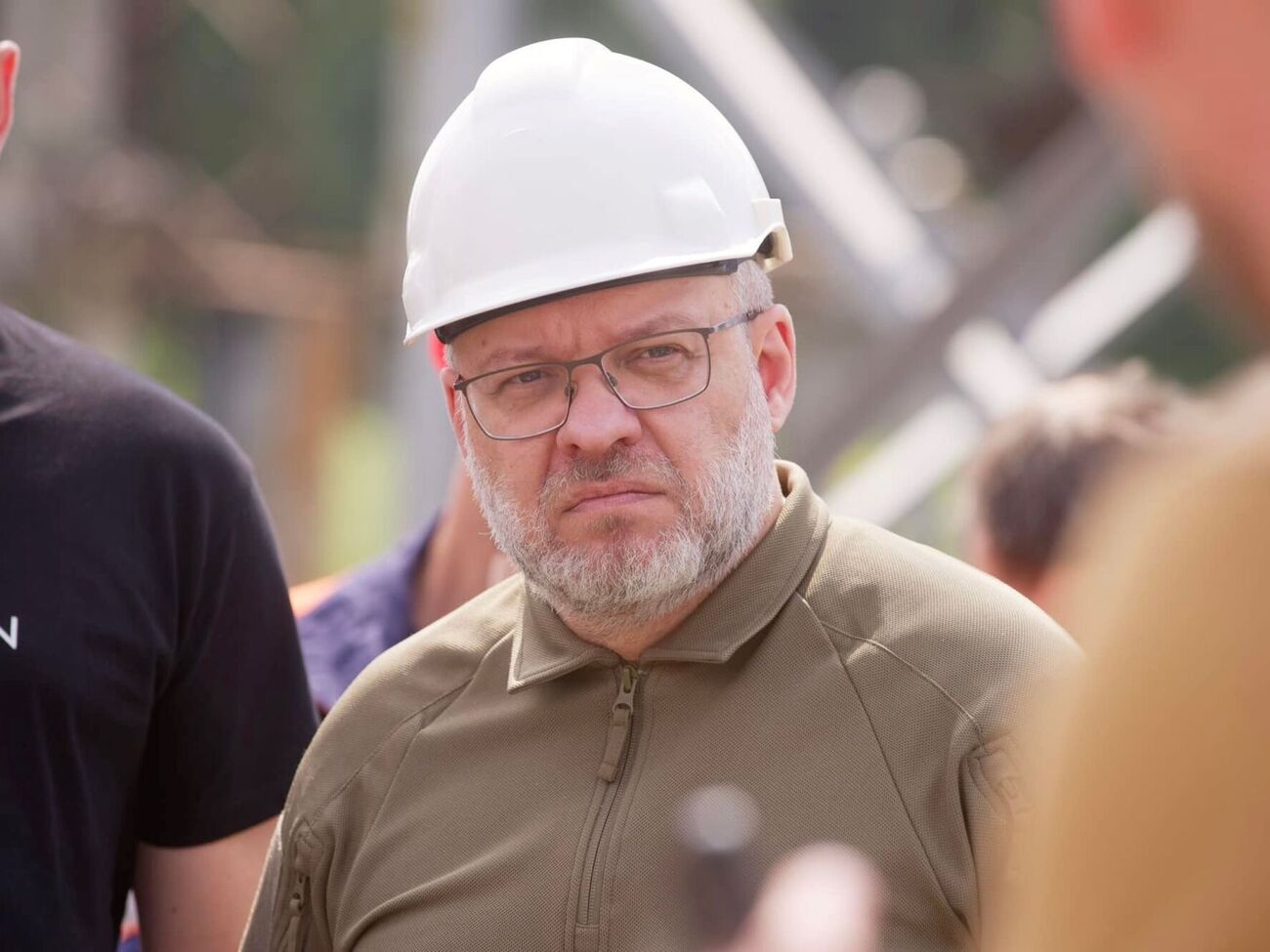 Галущенко не декларировал расходы на обучение сына, которые, по оценкам расследователей, могли превышать его официальные доходы