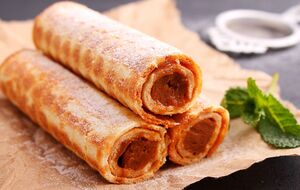 Трубочки нужно скручивать быстро