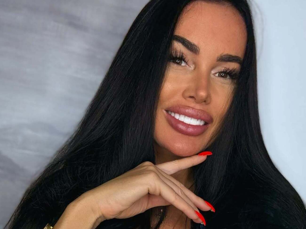 Оверковська зняла ролик на тему стосунків