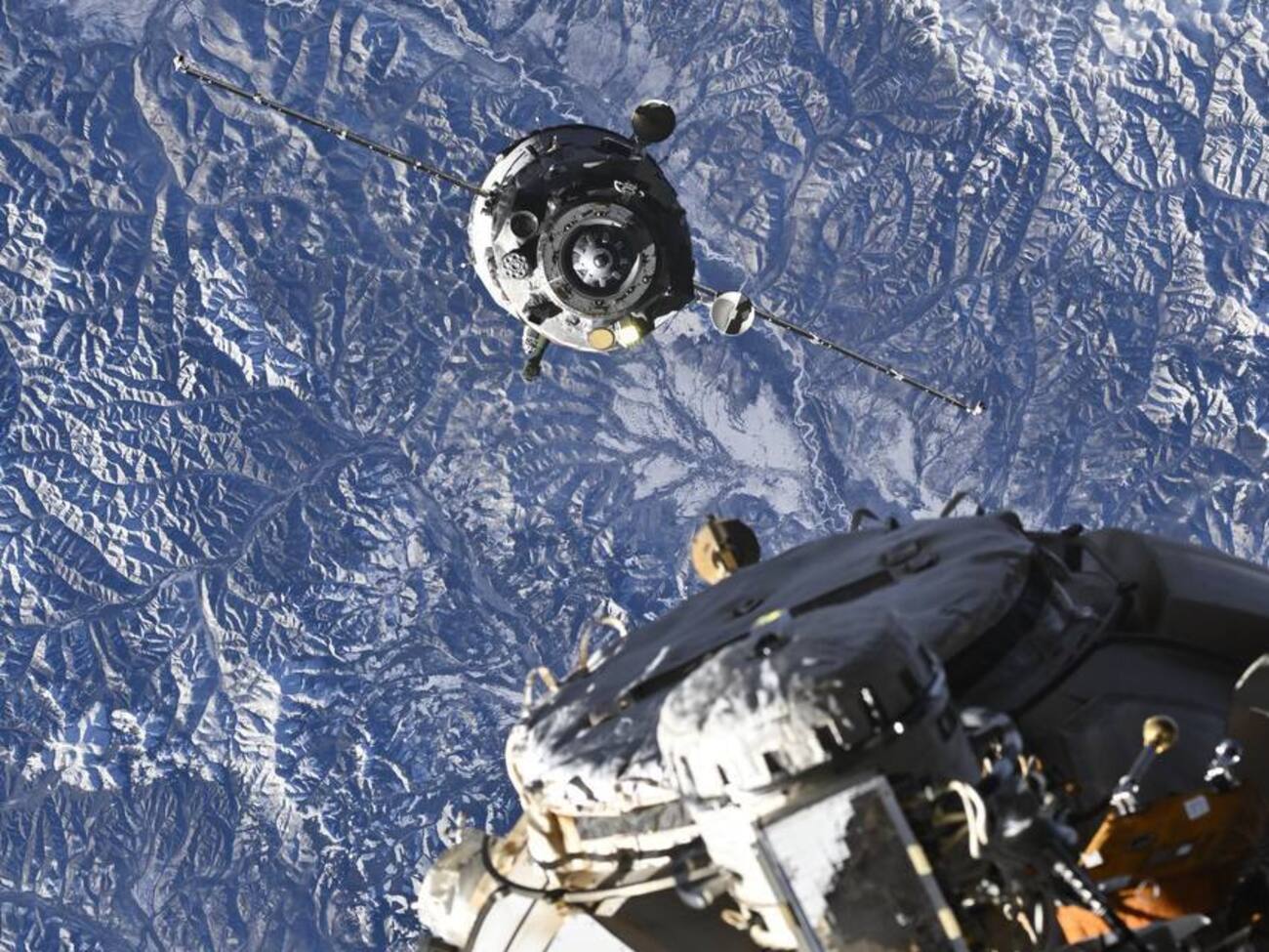 В "Роскосмосе" заявили, что все процессы прошли штатно