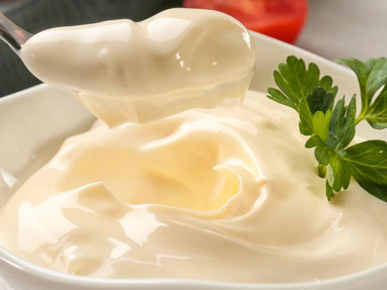 Для майонезу знадобиться шість інгредієнтів