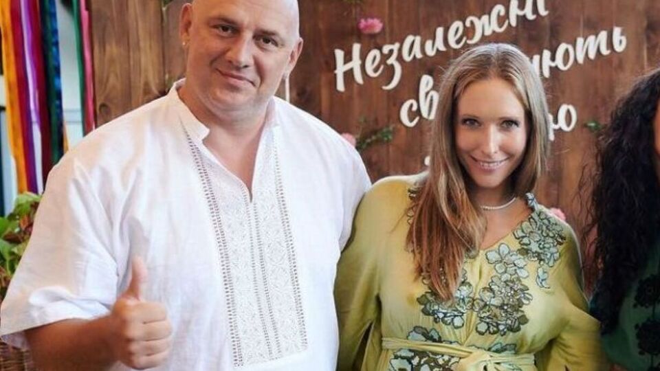 Осадчая – кума и бывшая соседка Потапа, который теперь живет и работает в Испании