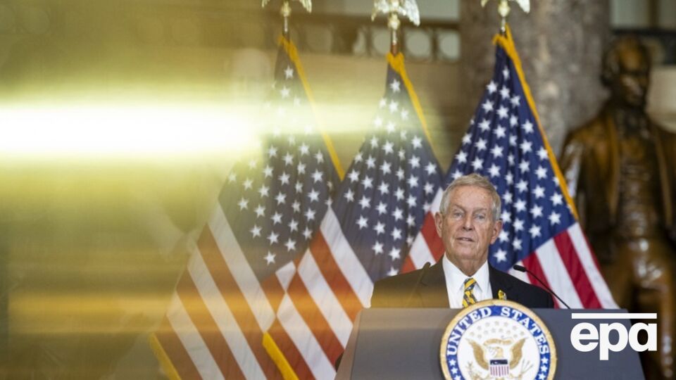 Джо Вілсон додав, що експрезидент США Джо Байден мав зробити це давно