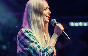 Тоня Матвиенко: Я хочу, чтобы я была интересна мужу