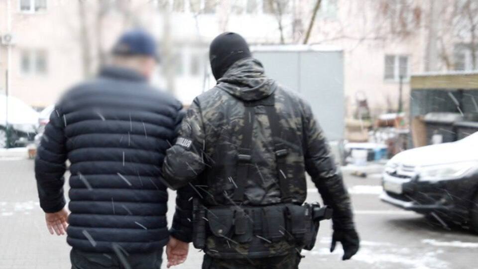 Одного із синів колишнього депутата повідомили про підозру в колабораціонізмі