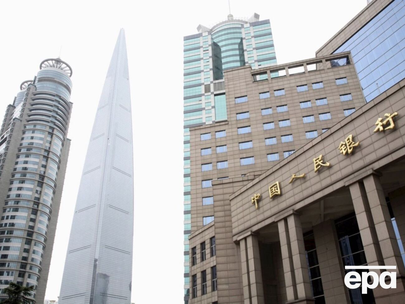 Пекин предложил заполнить финансовые бреши Непалу, Камбодже и Колумбии, пишет СМИ