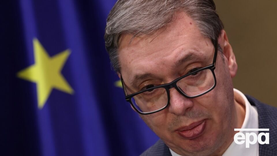 Вучич має намір самостійно написати книгу, у якій пояснить, як протистояти "тим, хто має набагато більше грошей"