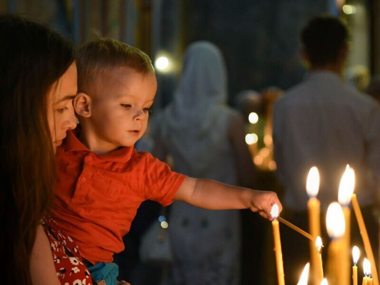 24 февраля заседание Верховной Рады должно начаться исполнением духовного гимна Украины "Боже великий, єдиний"