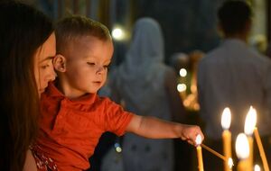 24 февраля заседание Верховной Рады должно начаться исполнением духовного гимна Украины "Боже великий, єдиний"