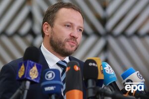 По словам министра, Эстония обсуждала с США свои полезные ископаемые, но пока только на абстрактном уровне