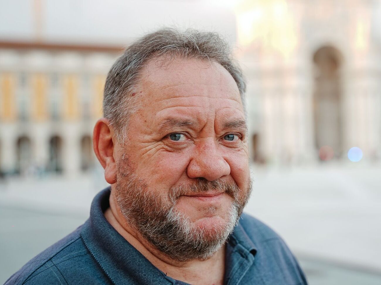 Бенюк родился в 1957 году