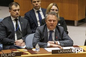Кислица работал в штаб-квартире ООН в Нью-Йорке пять лет
