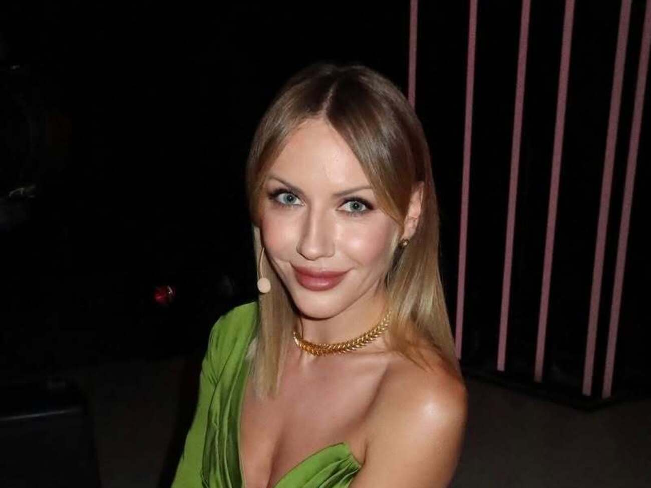 По словам Никитюк, она употребляет легкую пищу, чтобы после нее не хотелось спать