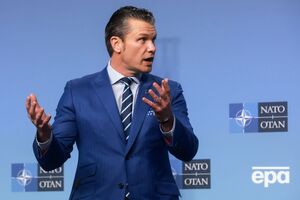 Трамп може мати справу як із Путіним, так і з Зеленським, зазначив Гегсет (на фото)