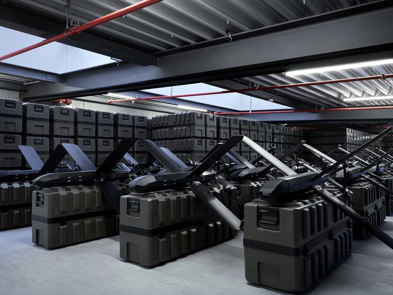 Производитель отмечает, что HX-2 оборудован электрическим двигателем и способен преодолевать расстояние до 100 км