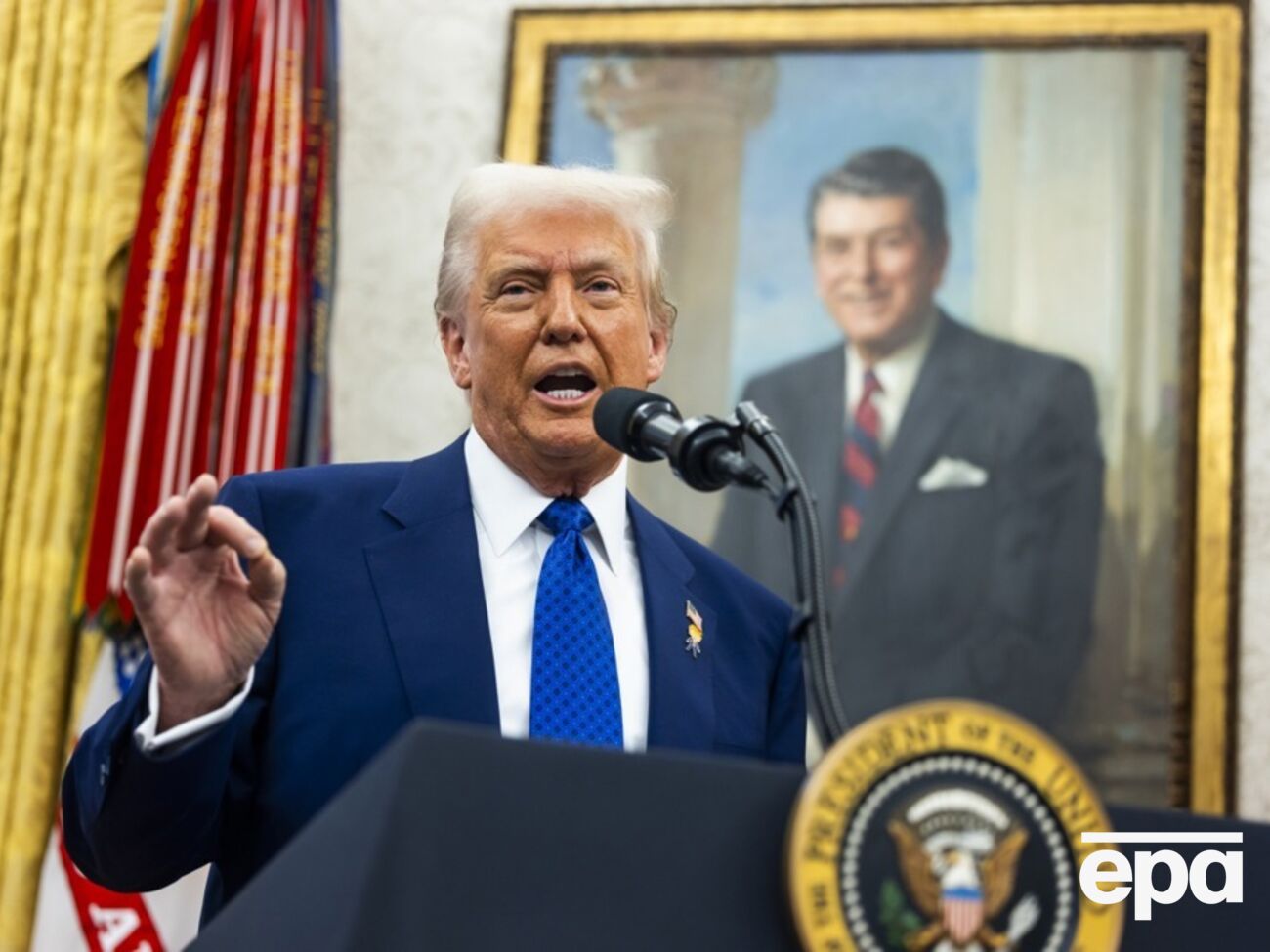 Трамп (на фото) вважає, що причиною, через яку почалася повномасштабна агресія РФ, стали слова Байдена про те, що Україна може вступити в НАТО