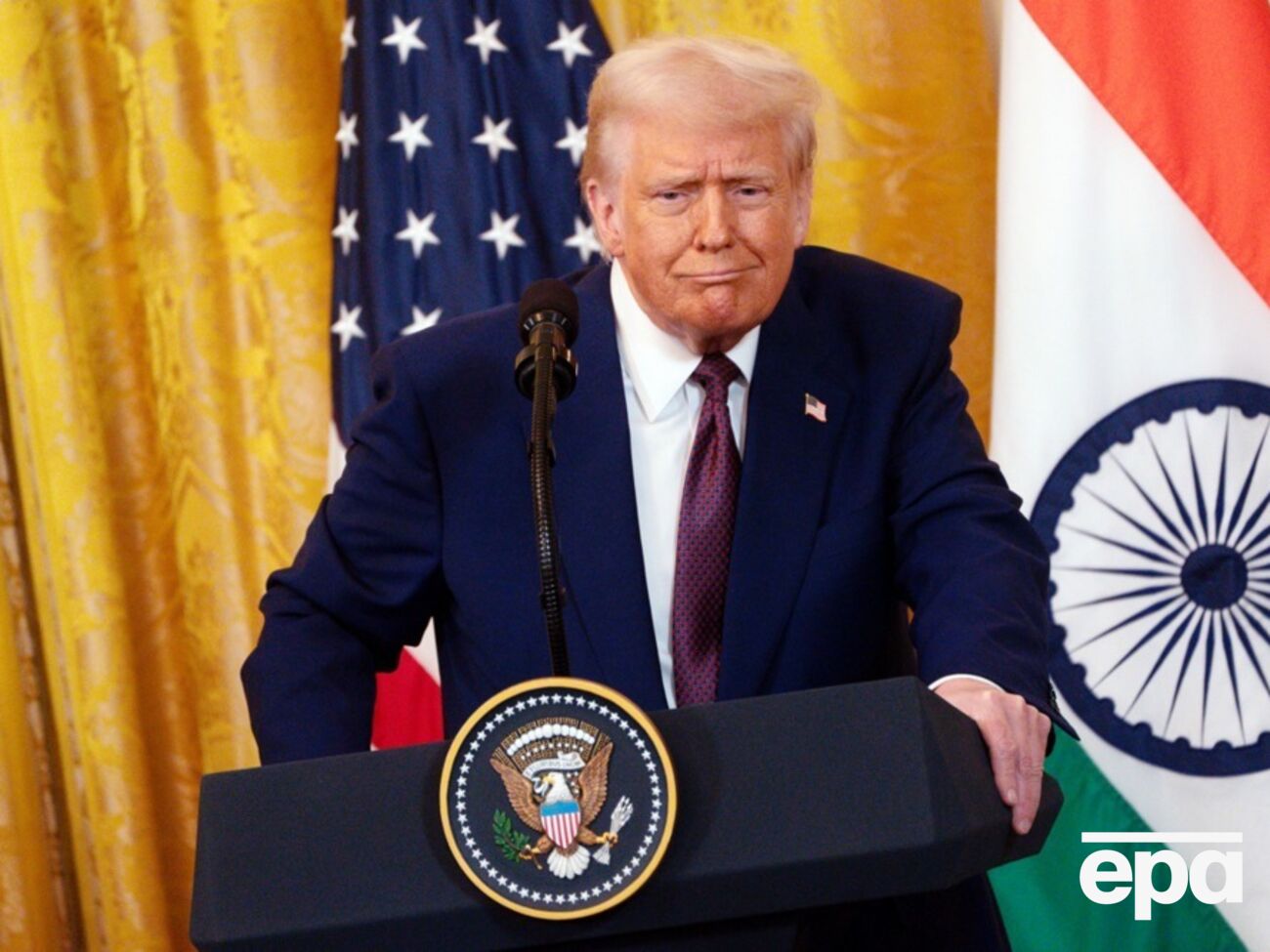 Судья также пришел к выводу, что администрация Трампа действовала "произвольно и своевольно"