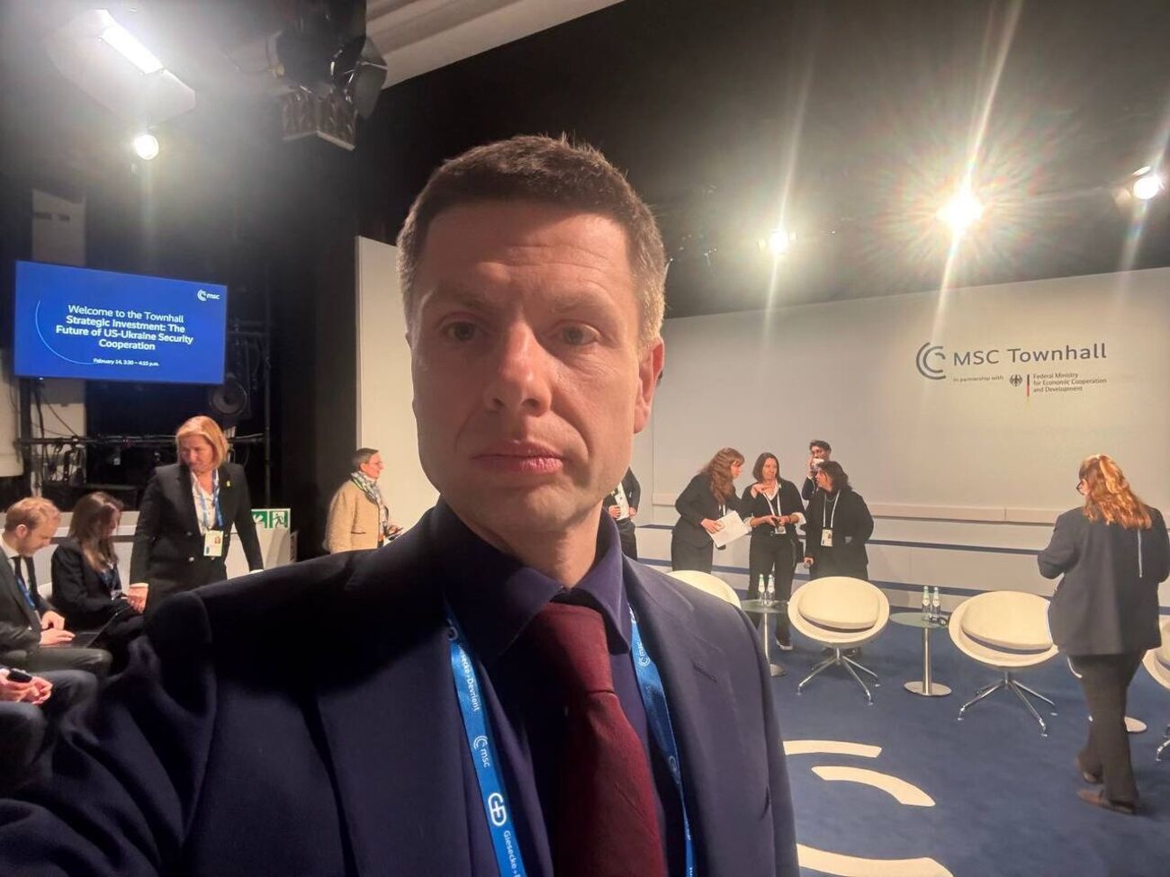 Вэнс объявил, что понятия "Запад" больше не существует. Есть США и есть их вассал – Европейский союз