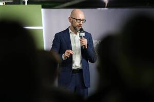 За словами Яценюка, ми живемо "у новій реальності"