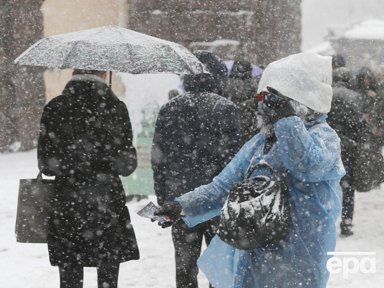 Толщина снежного покрова в ряде регионов может достигнуть 10 см