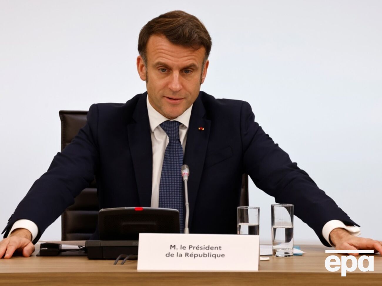 По словам двух чиновников ЕС, встреча состоится в понедельник, 17 февраля