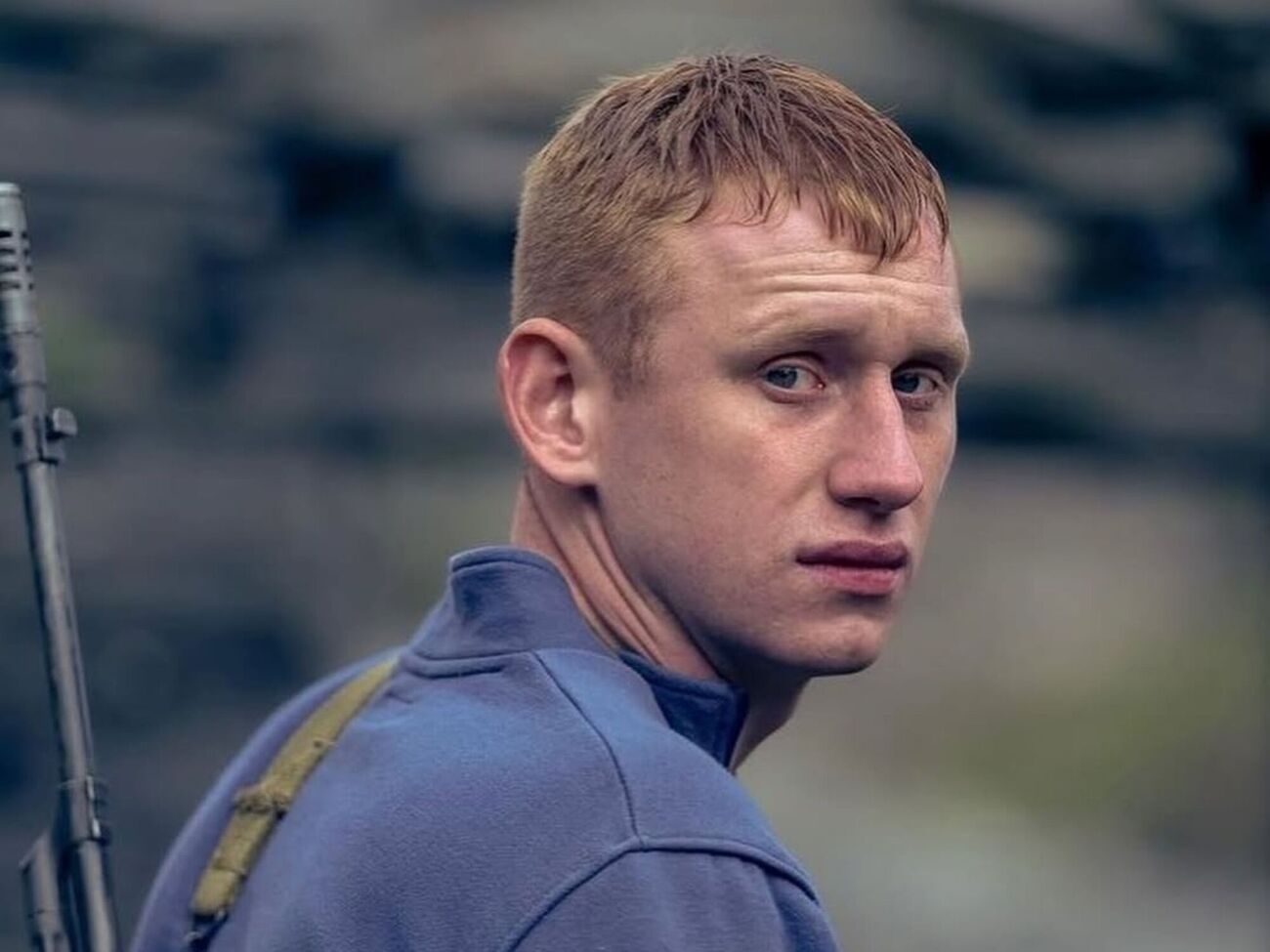 Рудинский играет в фильме 18-летнего украинца, который берет в руки оружие, чтобы защитить родных от оккупантов